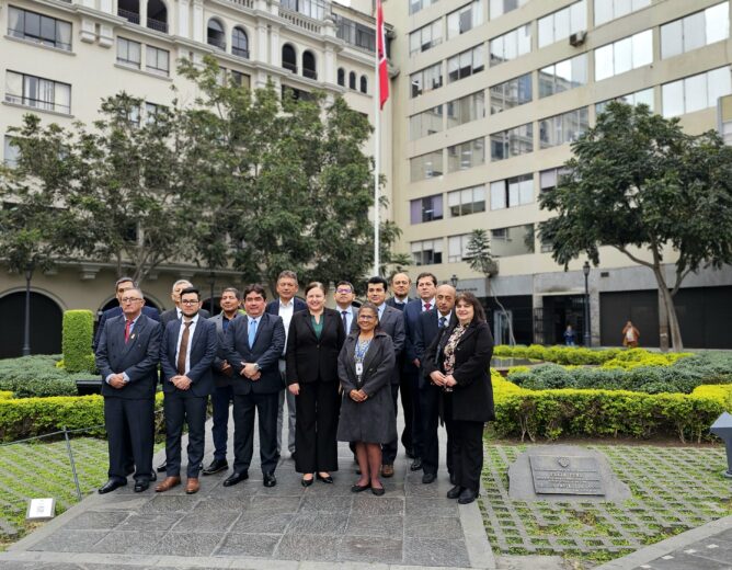 EMMSA participó en ceremonia de Izamiento de Bandera organizada por la Municipalidad Metropolitana de Lima