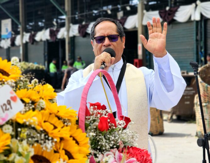 El Gran Mercado Mayorista de Lima rinde homenaje a San Martín de Porres con emotiva misa y procesión