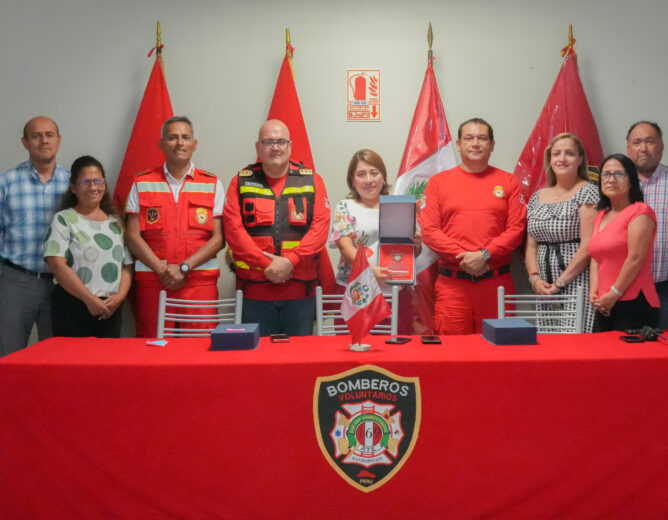 EMMSA recibe reconocimiento de la Compañía de Bomberos N.º 169 por su compromiso con la seguridad en el GMML