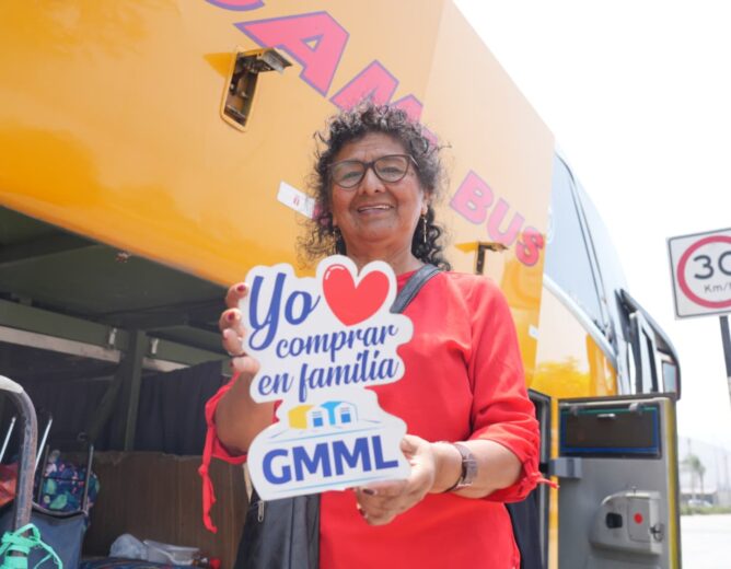 Vecinos de San Luis llegan al Gran Mercado Mayorista de Lima gracias al Bus del Ahorro