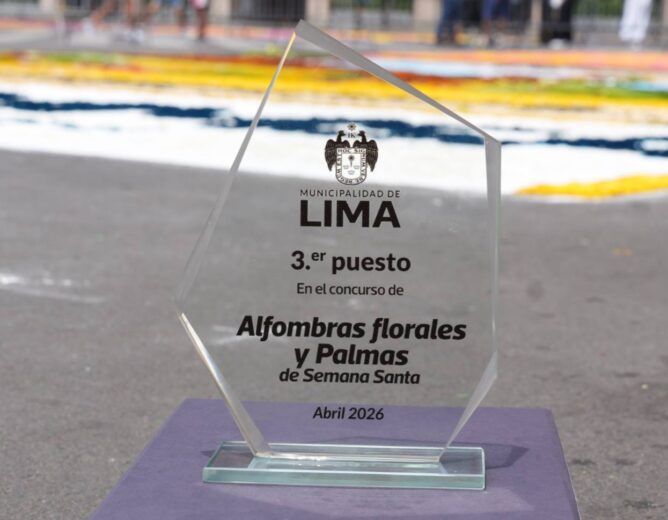 EMMSA brilla con creatividad y fe en el Concurso de Alfombras