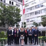 EMMSA participa en el izamiento de bandera en la plaza Perú
