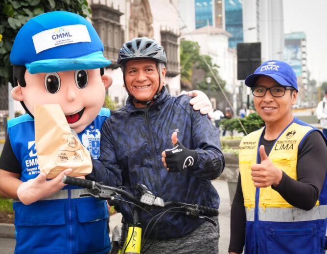EMMSA se suma a las celebraciones por el Día Mundial de la Bicicleta con la entrega de refrigerios en la Alameda 28 de Julio