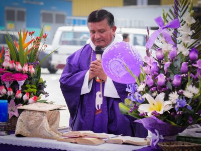 FOTO 2 Señor de los Milagros