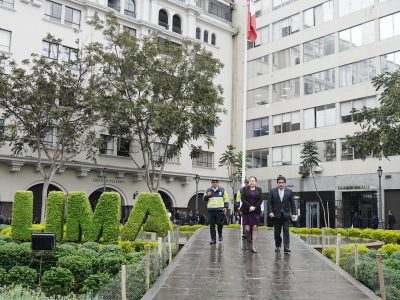 FOTO 4 IZAMIENTO 5-12