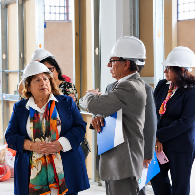 Inspección de obra en construcción